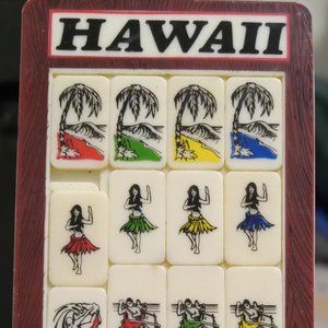 Vintage 1984 HAWAII - A Brain Teasing Puzzle Tile Game